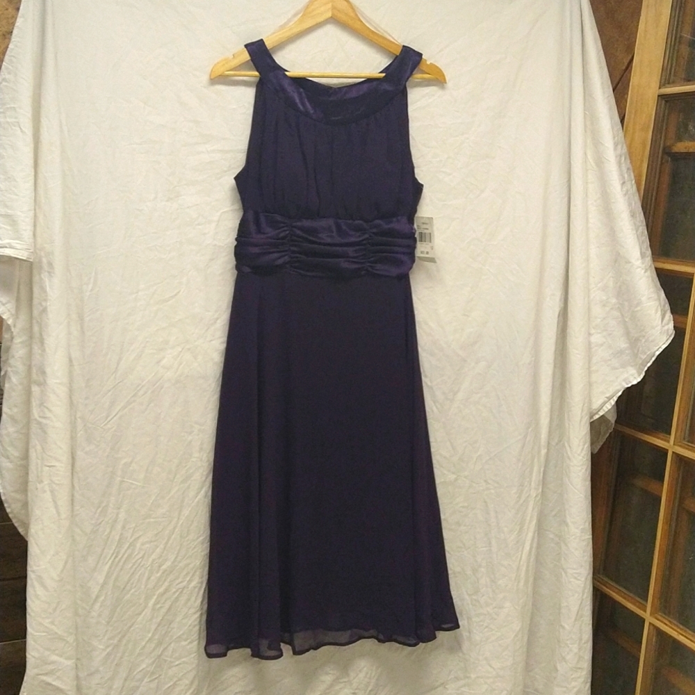 🆕 Connected Apparel• deep purple dress